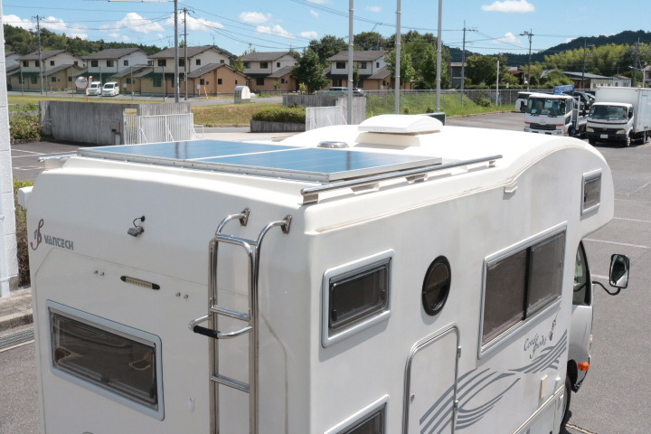 キャンピングカーキャブコン