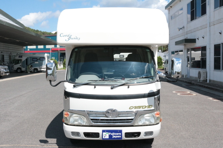 キャンピングカーキャブコン