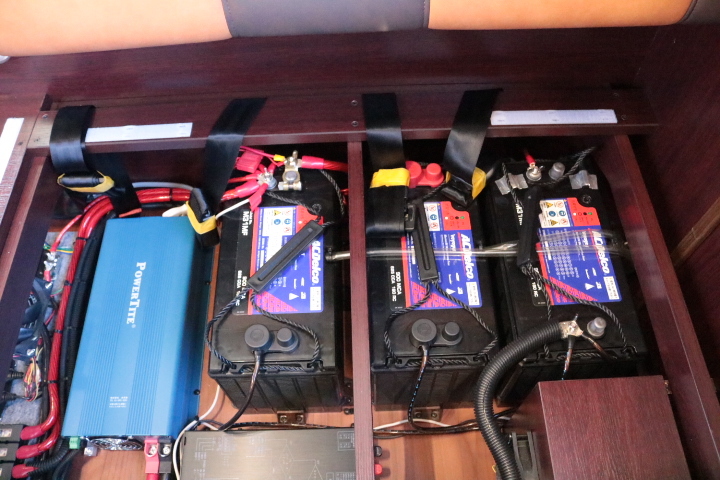 キャンピングカーキャブコン