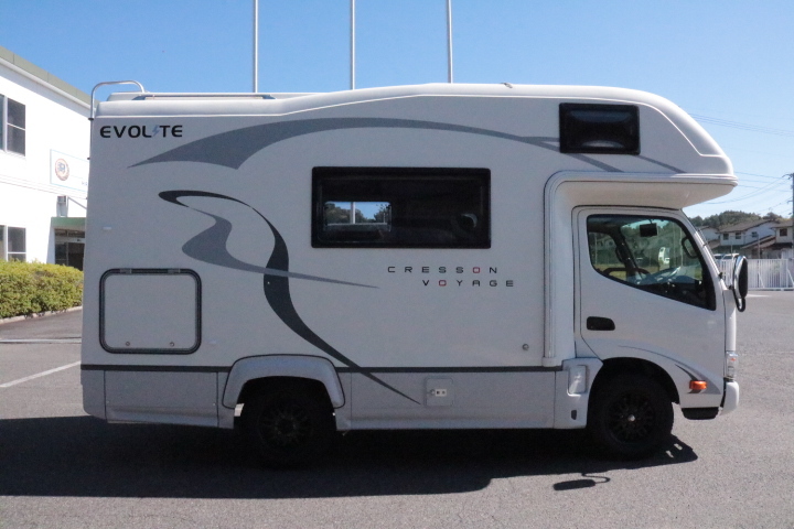 キャンピングカーキャブコン