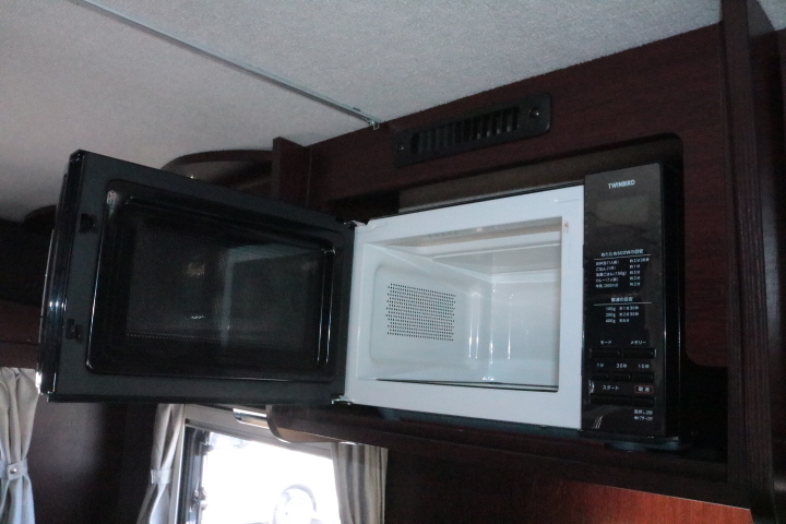 キャンピングカーキャブコン