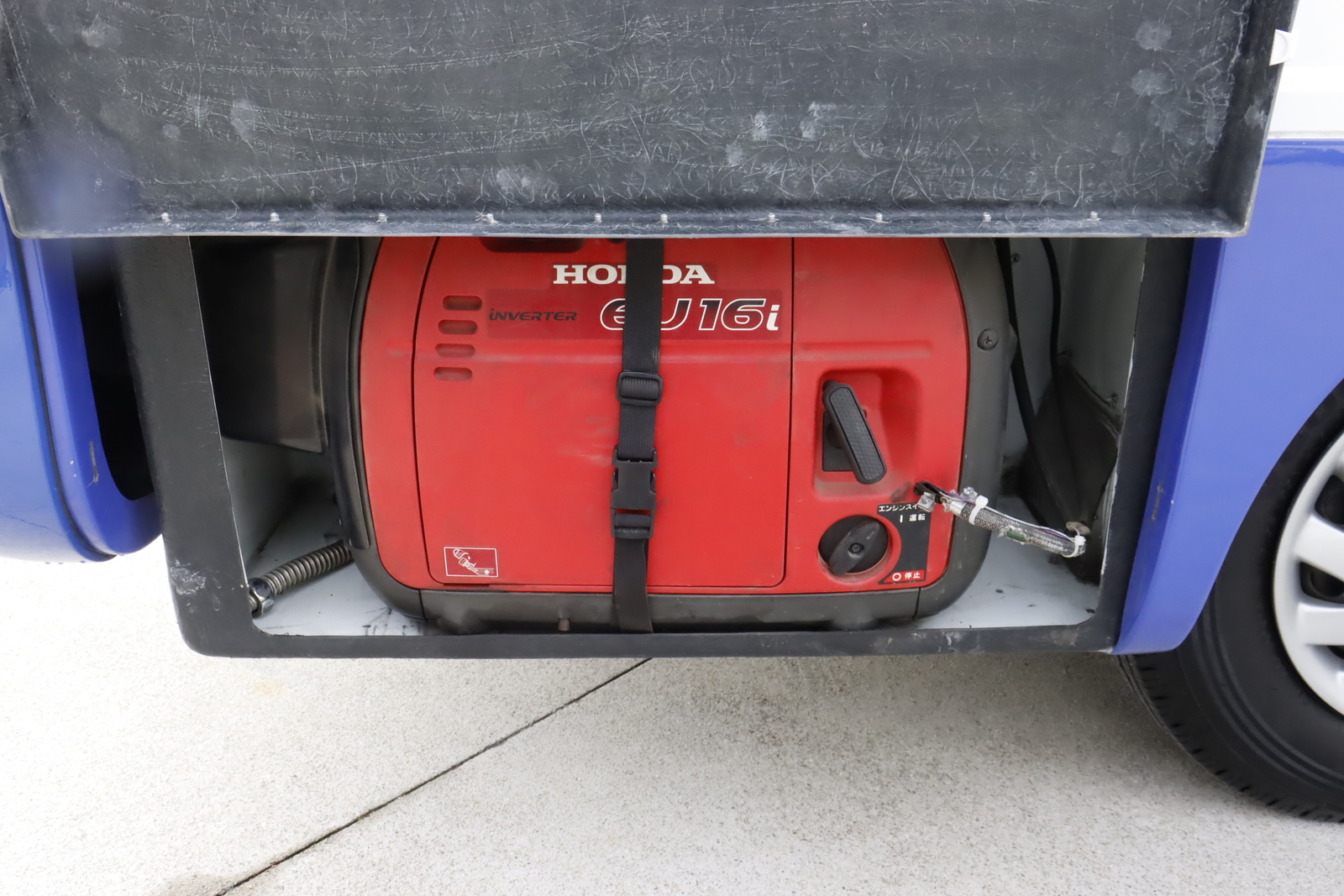 キャンピングカーキャブコン