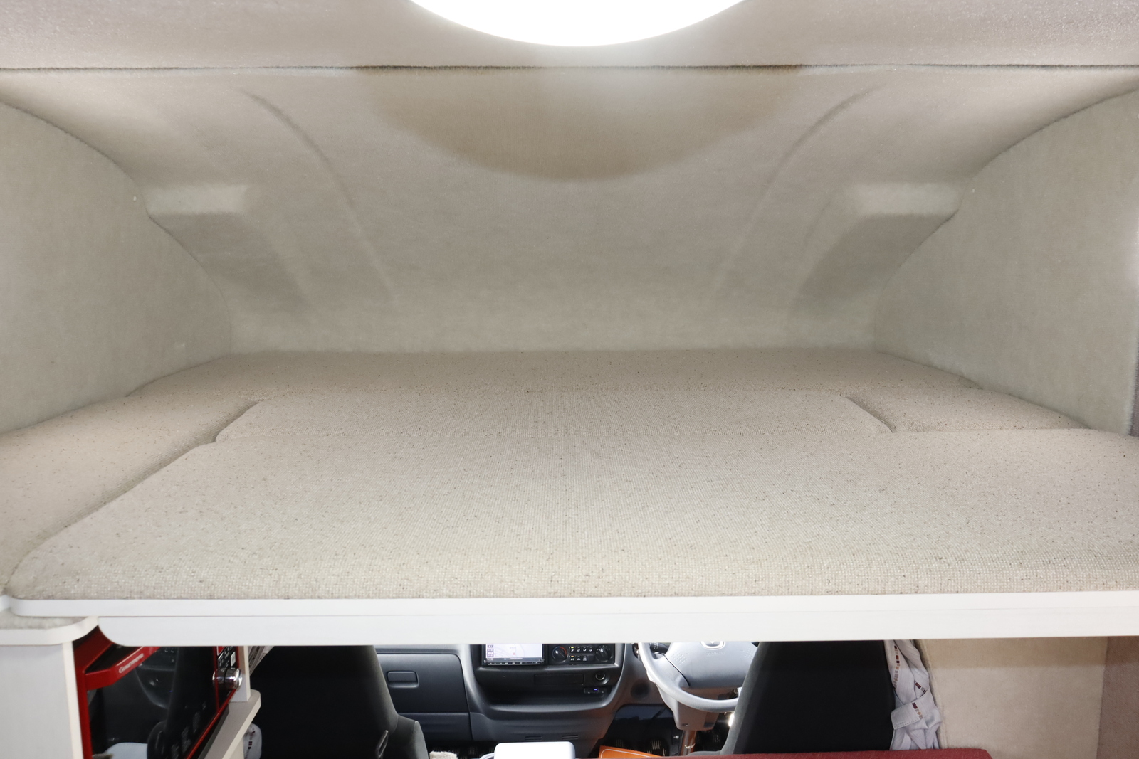 キャンピングカーキャブコン