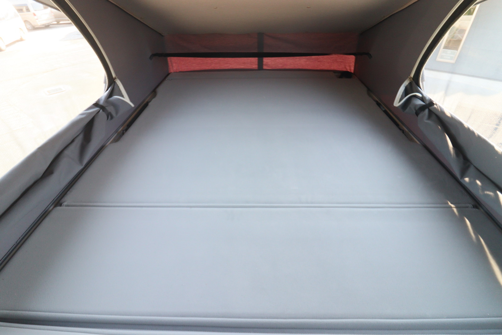 キャンピングカーバンコン