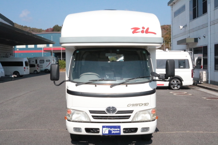 キャンピングカーキャブコン