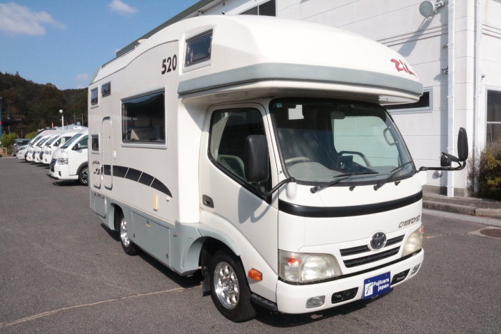 キャンピングカーキャブコン
