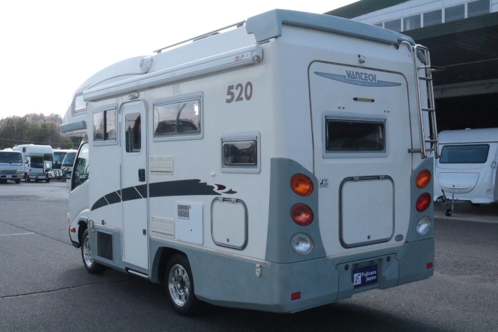 キャンピングカーキャブコン