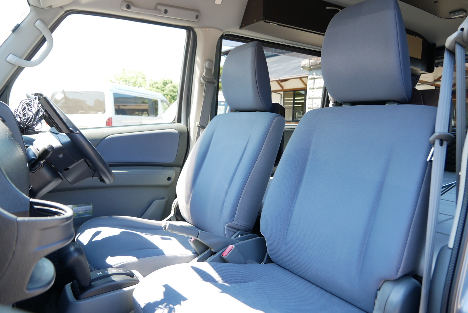 キャンピングカー軽キャンパー