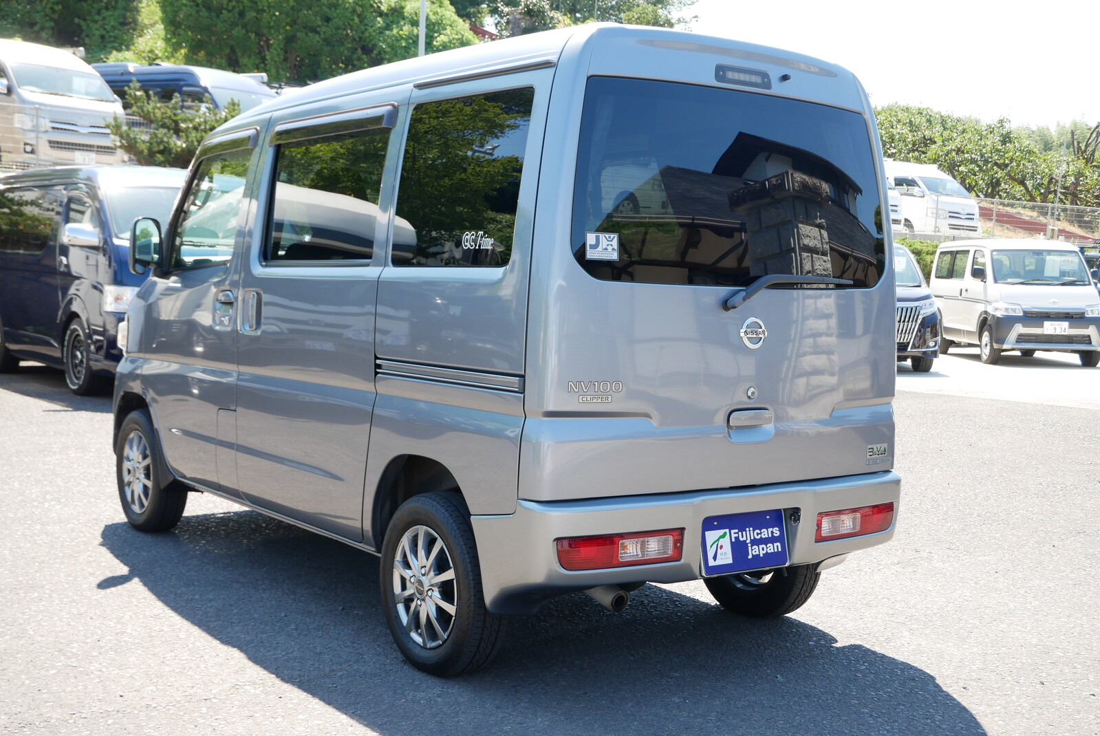 キャンピングカー軽キャンパー