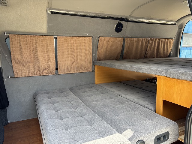 キャンピングカーバンコン