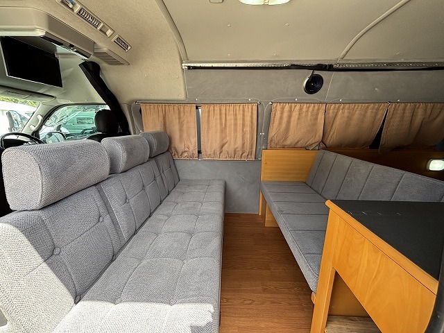 キャンピングカーバンコン