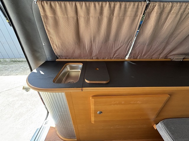 キャンピングカーバンコン