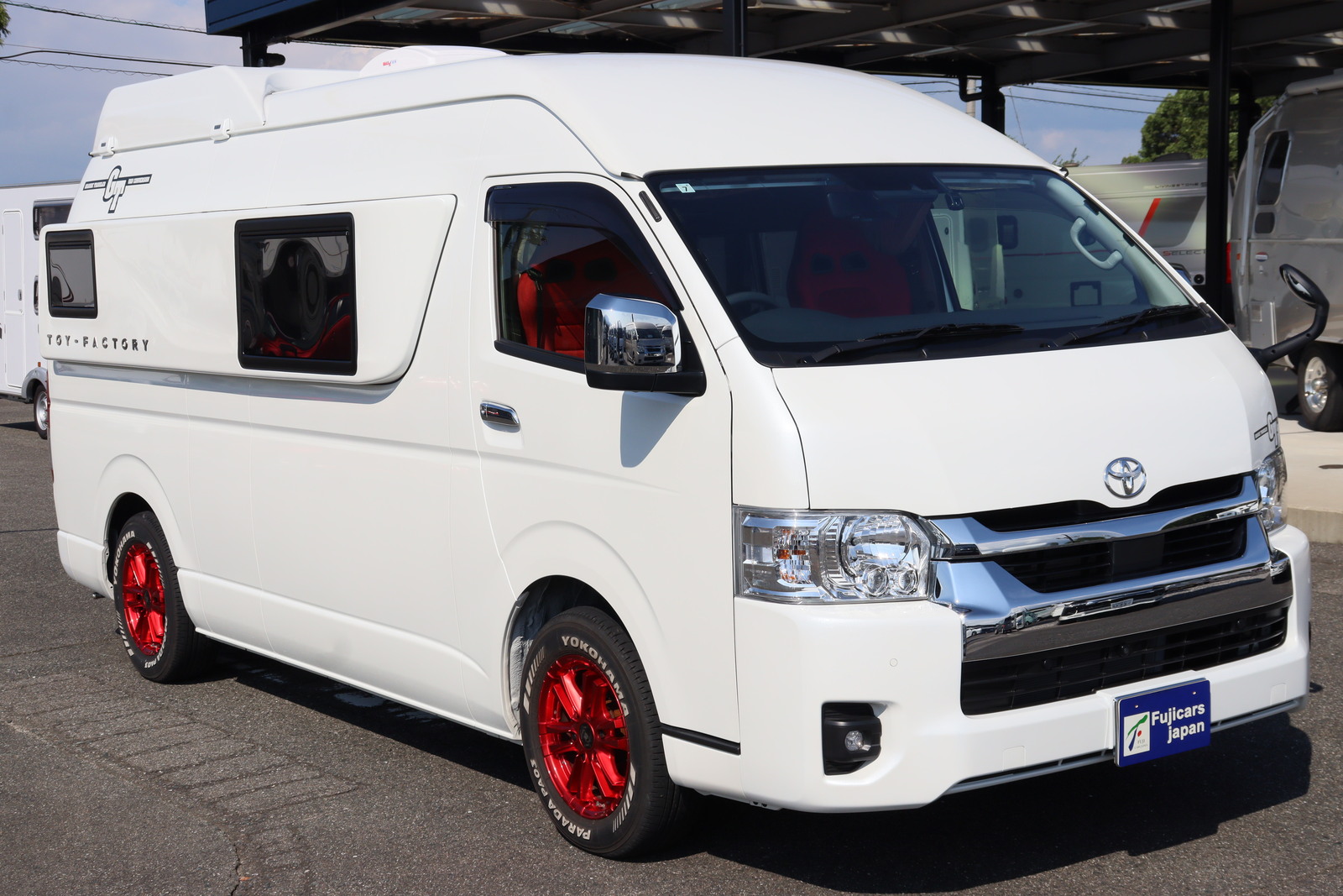 キャンピングカーバンコン