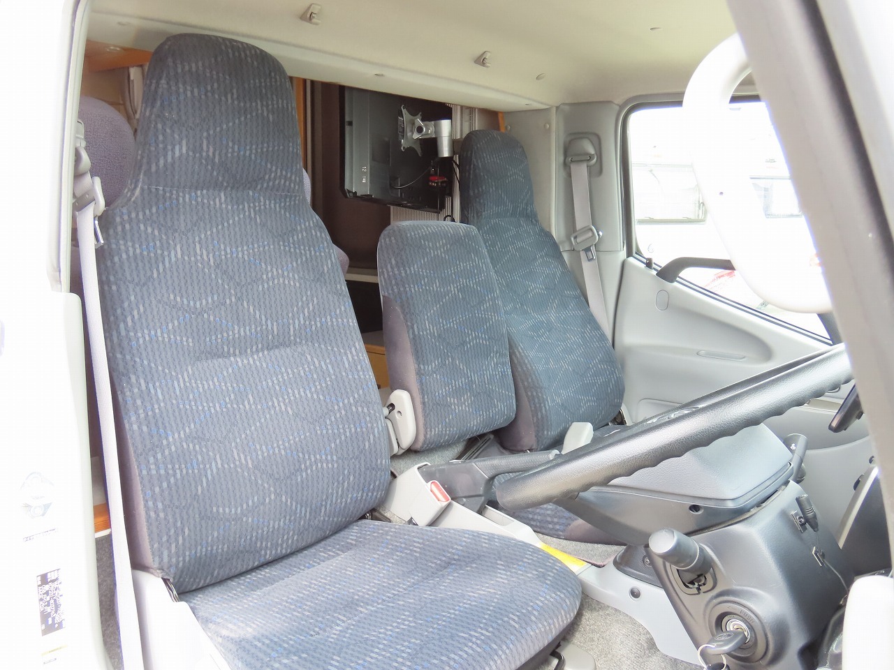 キャンピングカーキャブコン