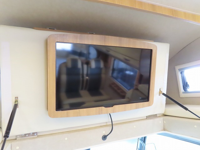 キャンピングカーキャブコン