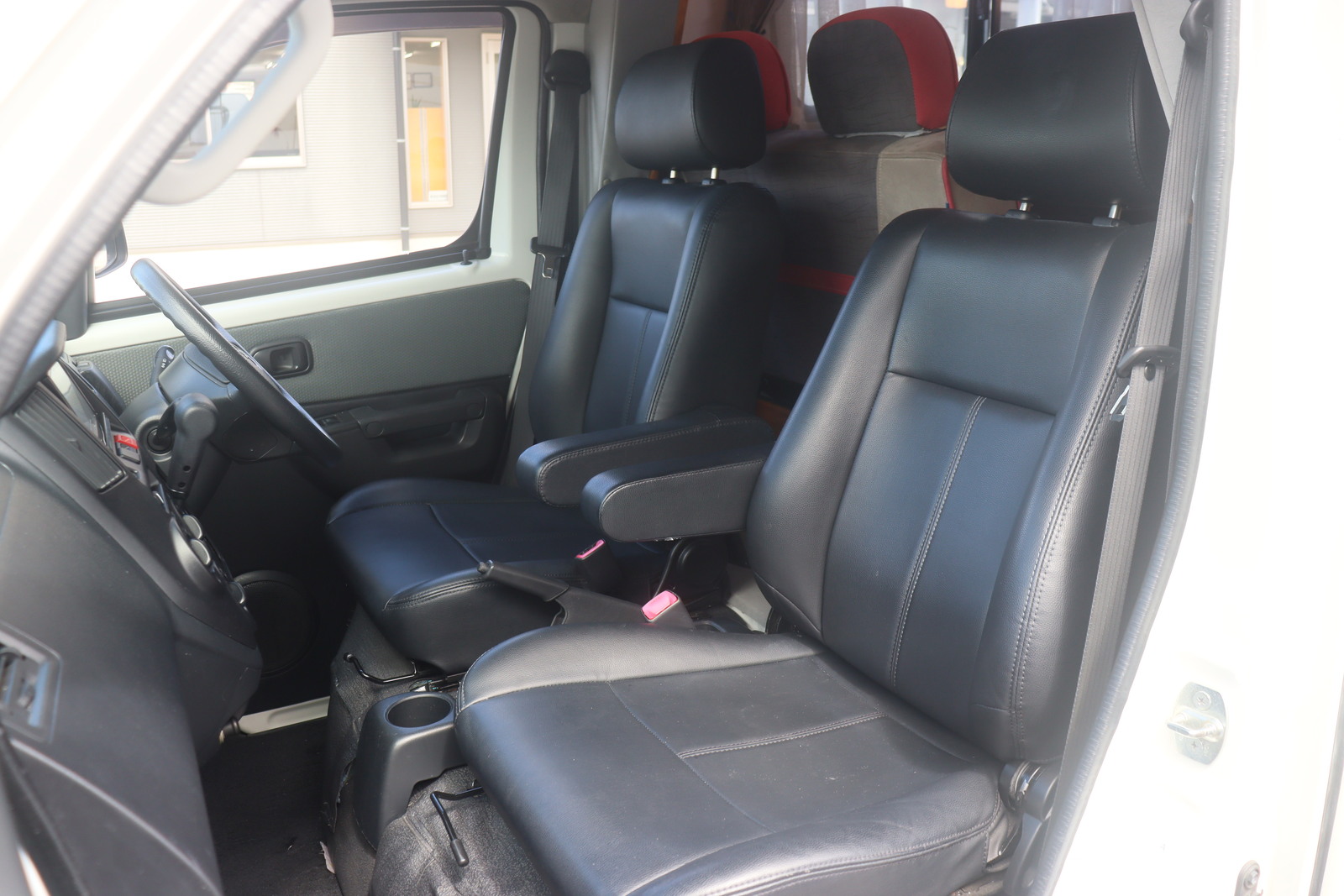 キャンピングカーキャブコン