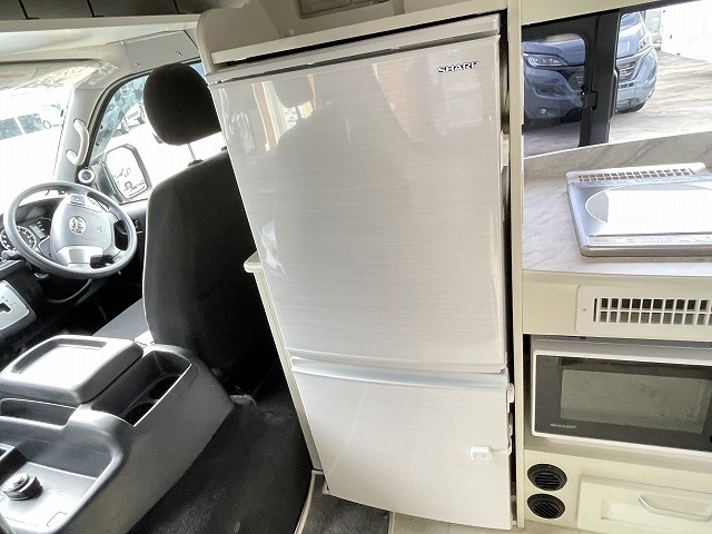 キャンピングカーバンコン