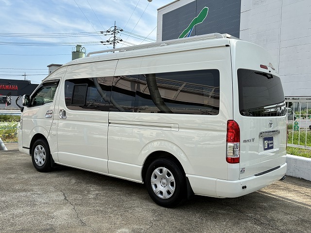 キャンピングカーバンコン