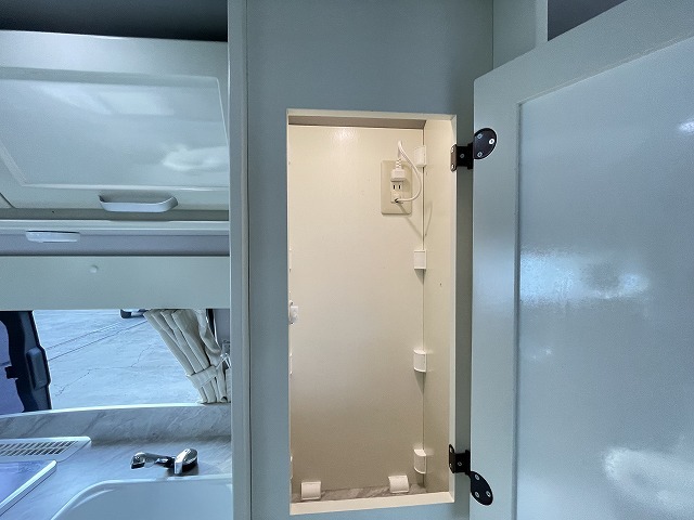 キャンピングカーバンコン