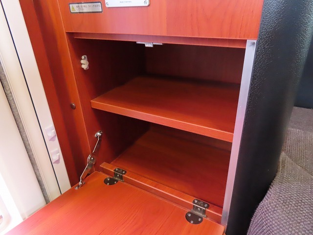 キャンピングカーキャブコン