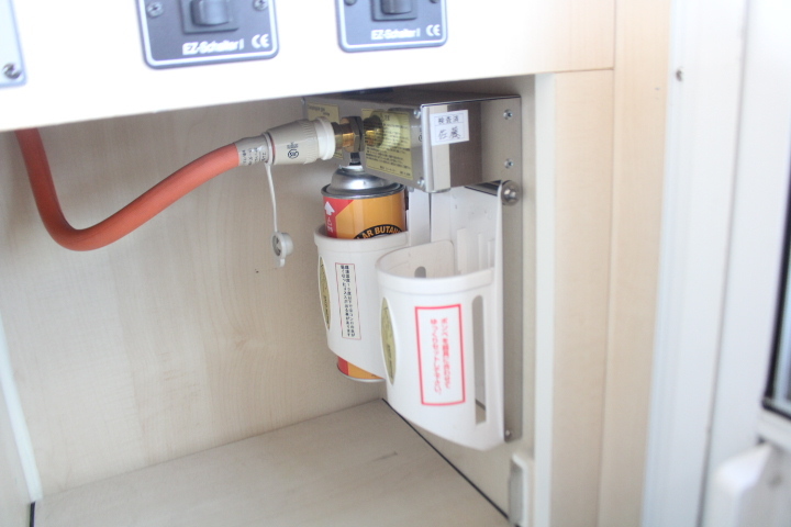 キャンピングカーキャブコン