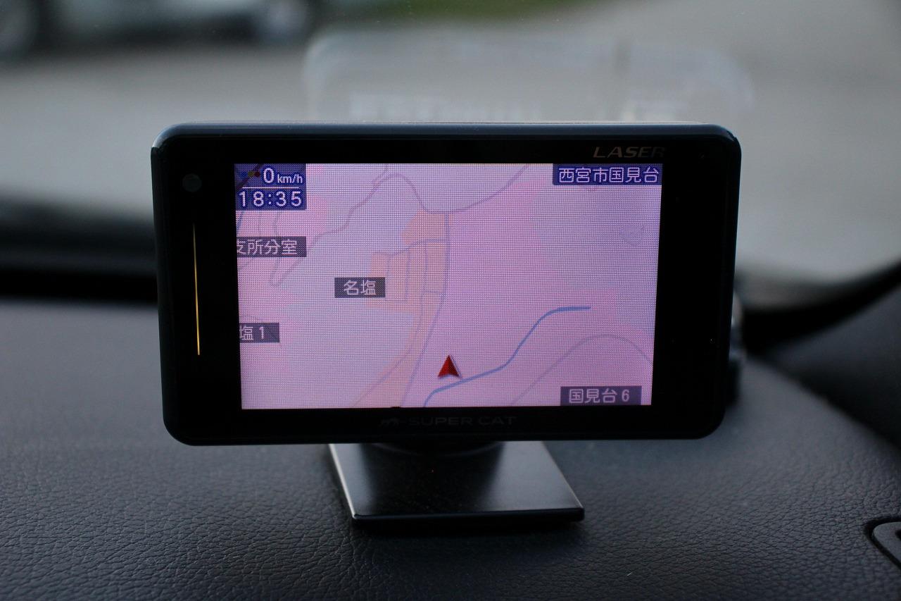 メルセデス・ベンツA180