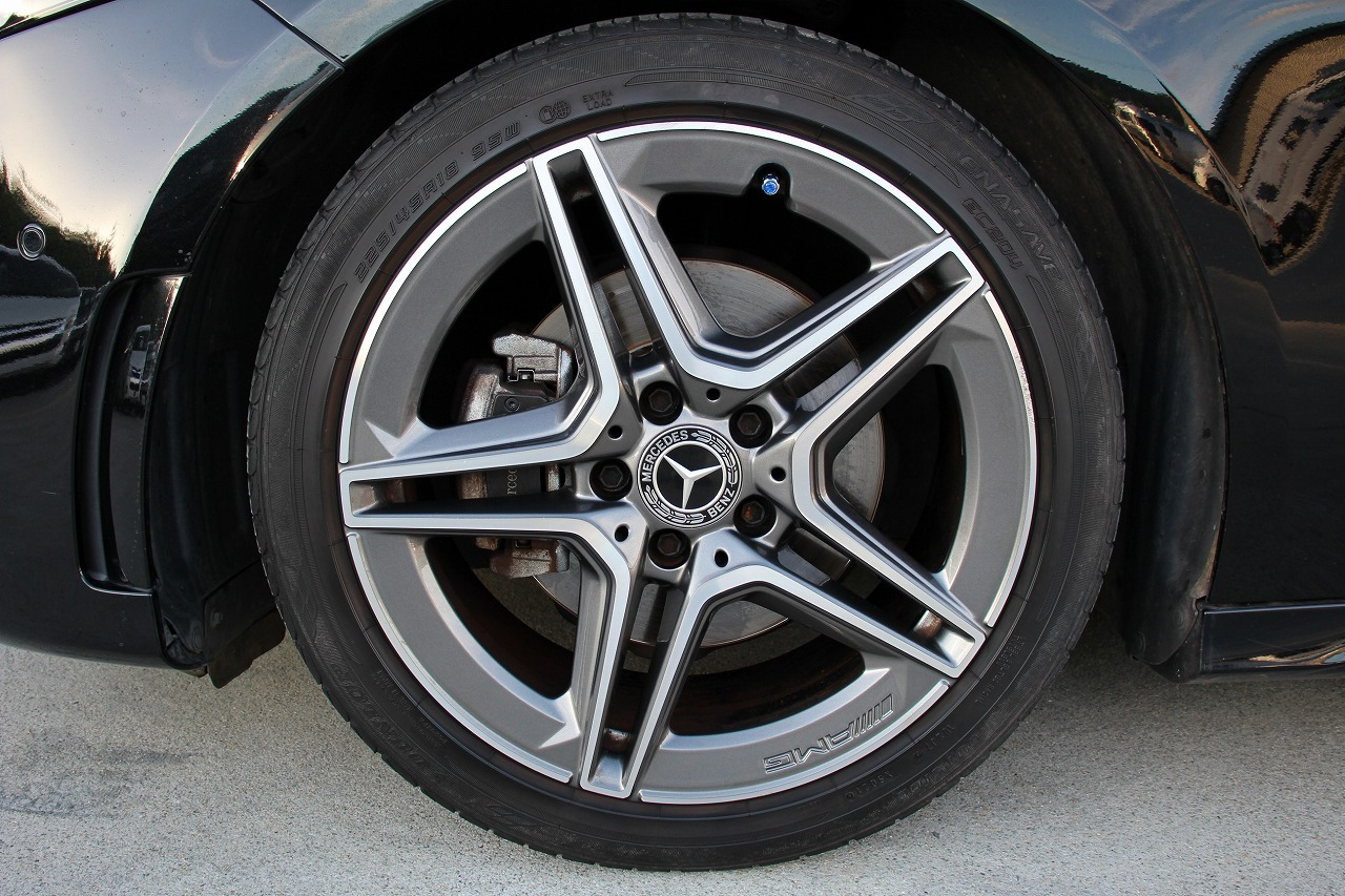 メルセデス・ベンツA180