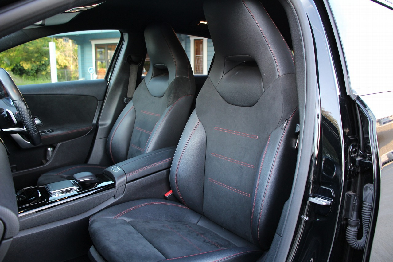 メルセデス・ベンツA180