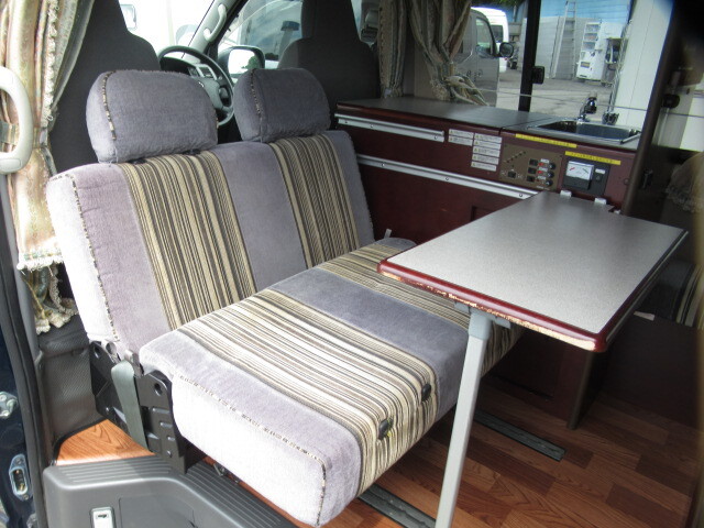 キャンピングカーバンコン