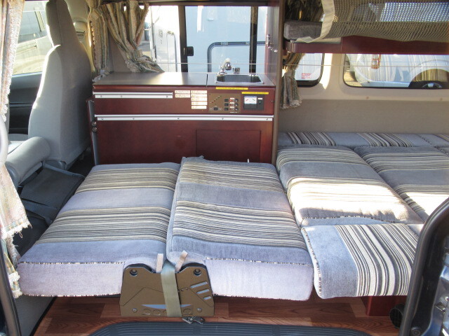 キャンピングカーバンコン