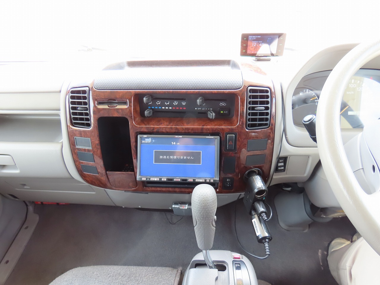 キャンピングカーキャブコン