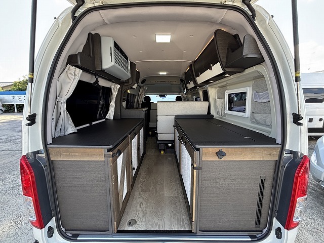 キャンピングカーバンコン