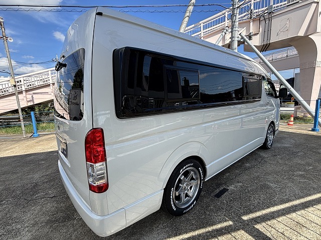 キャンピングカーバンコン