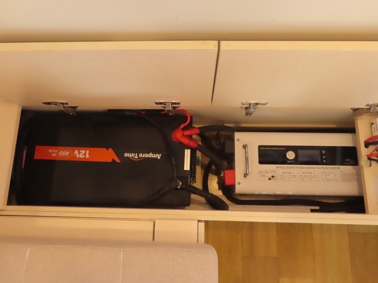 キャンピングカー軽キャンパー