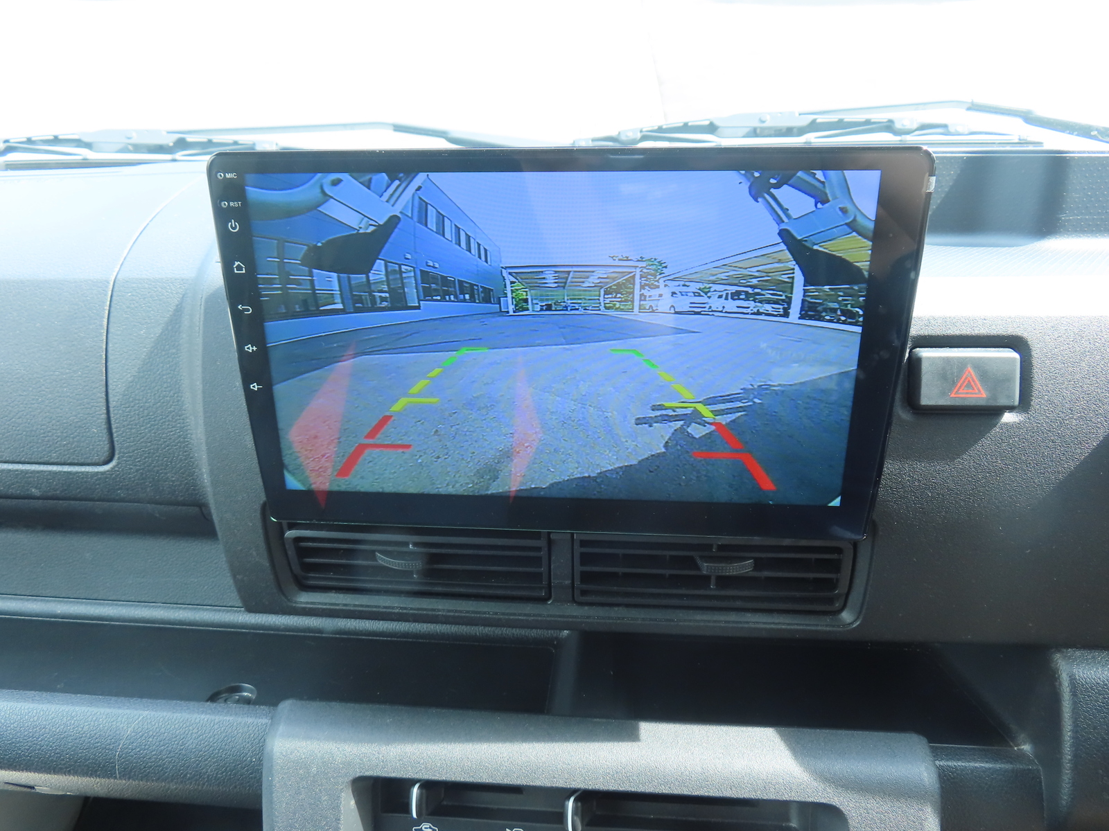 キャンピングカー軽キャンパー