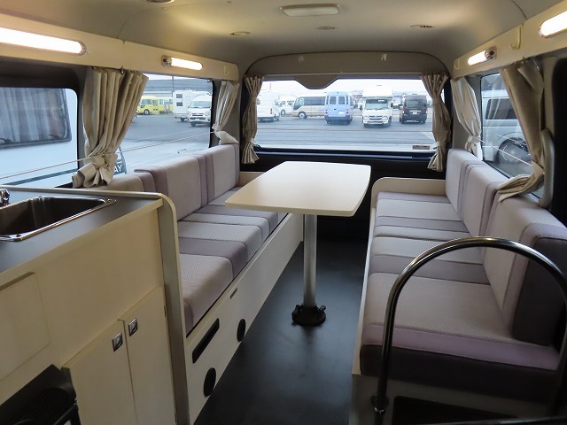 キャンピングカーバンコン