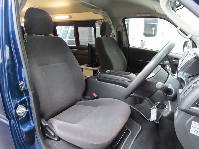 キャンピングカーバンコン