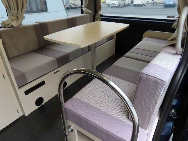 キャンピングカーバンコン