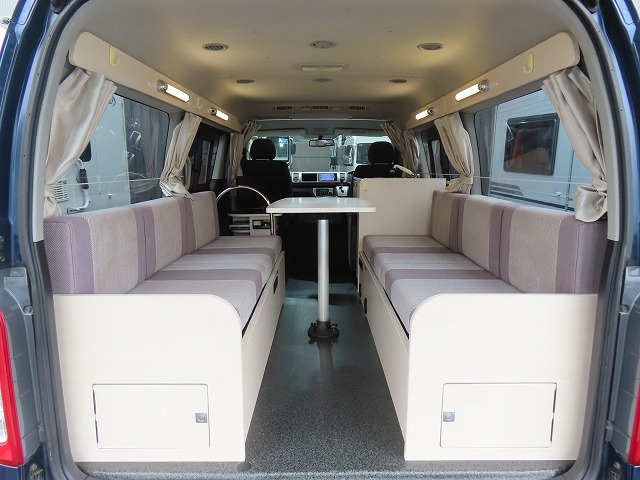 キャンピングカーバンコン