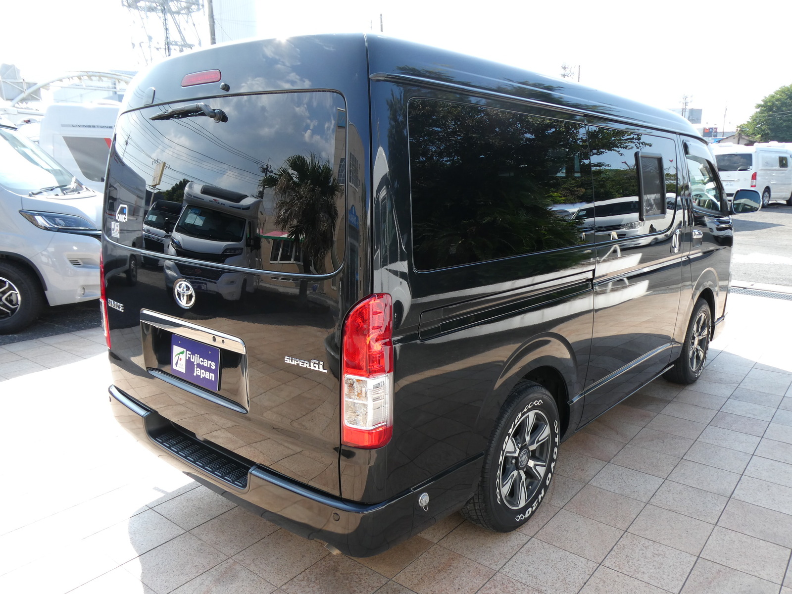 キャンピングカーバンコン