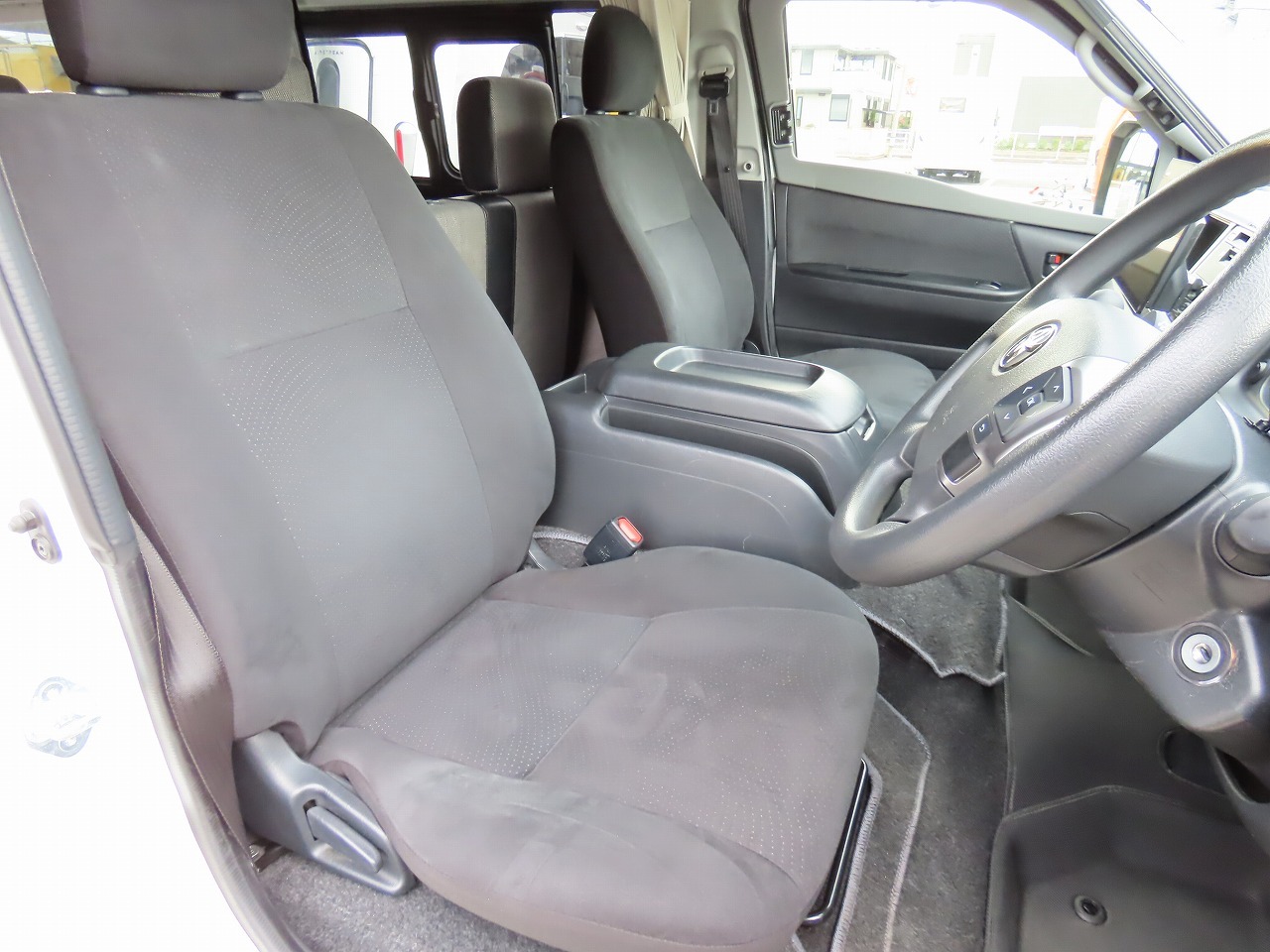 キャンピングカーバンコン