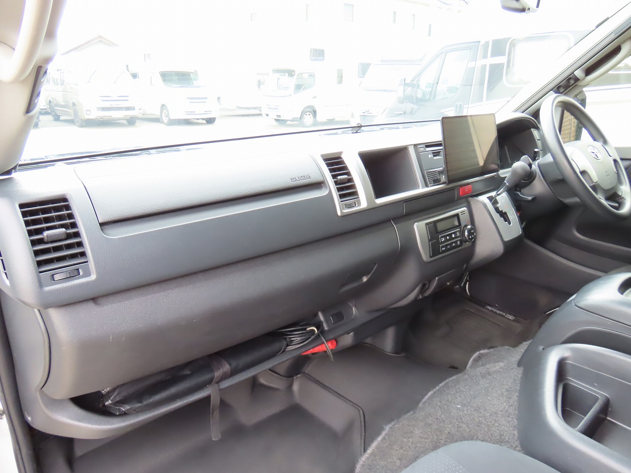 キャンピングカーバンコン