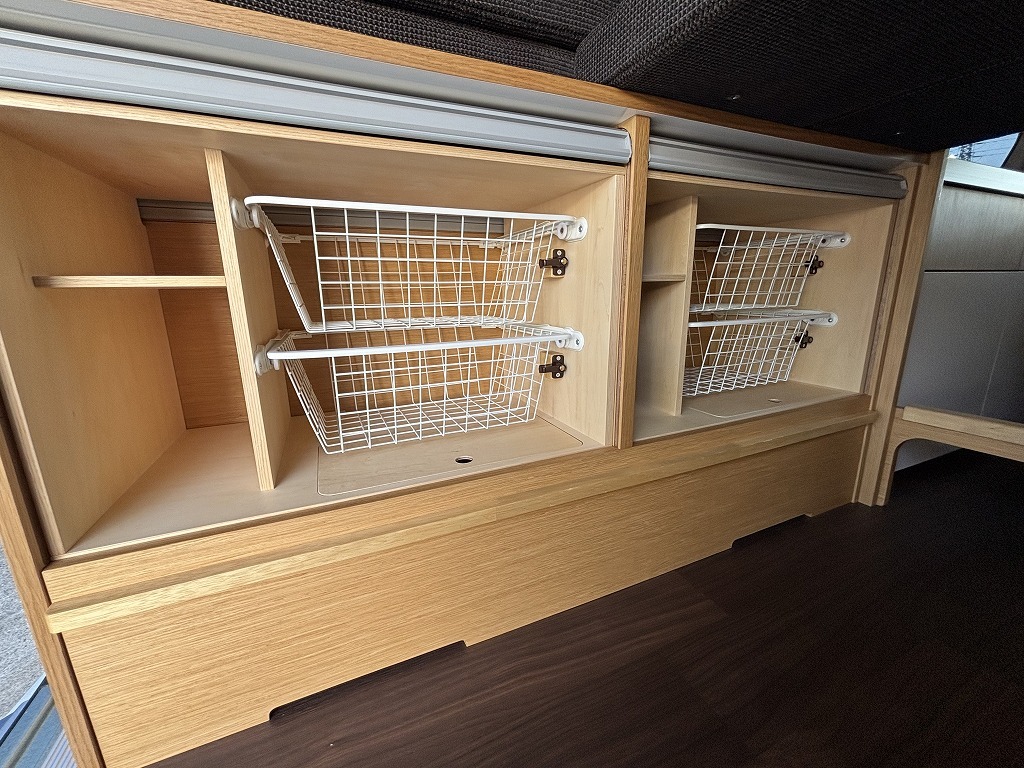 キャンピングカーバンコン