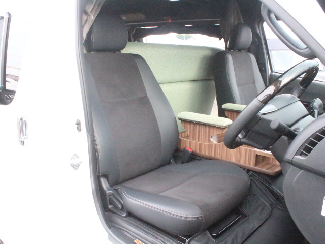 キャンピングカーバンコン