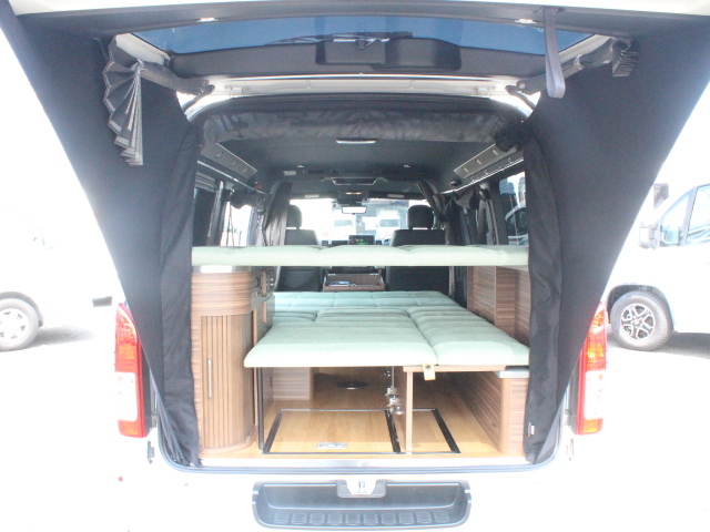 キャンピングカーバンコン