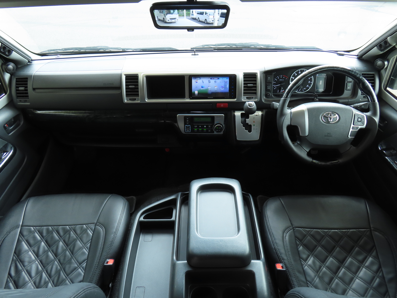 キャンピングカーバンコン