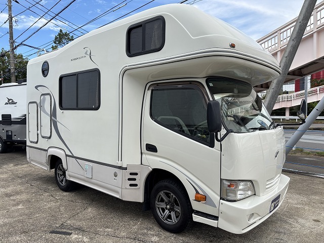 キャンピングカーキャブコン