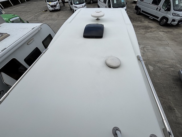 キャンピングカーキャブコン