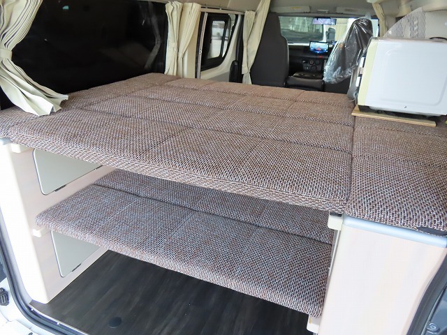 キャンピングカーバンコン