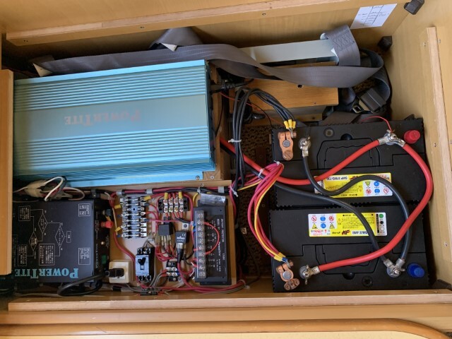 キャンピングカーキャブコン